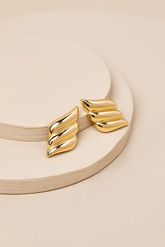 LULUS EXCEPTIONAL DELIGHT GOLD STATEMENT EARRINGS