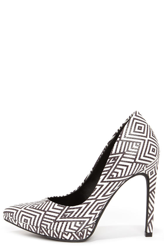 platform white pumps