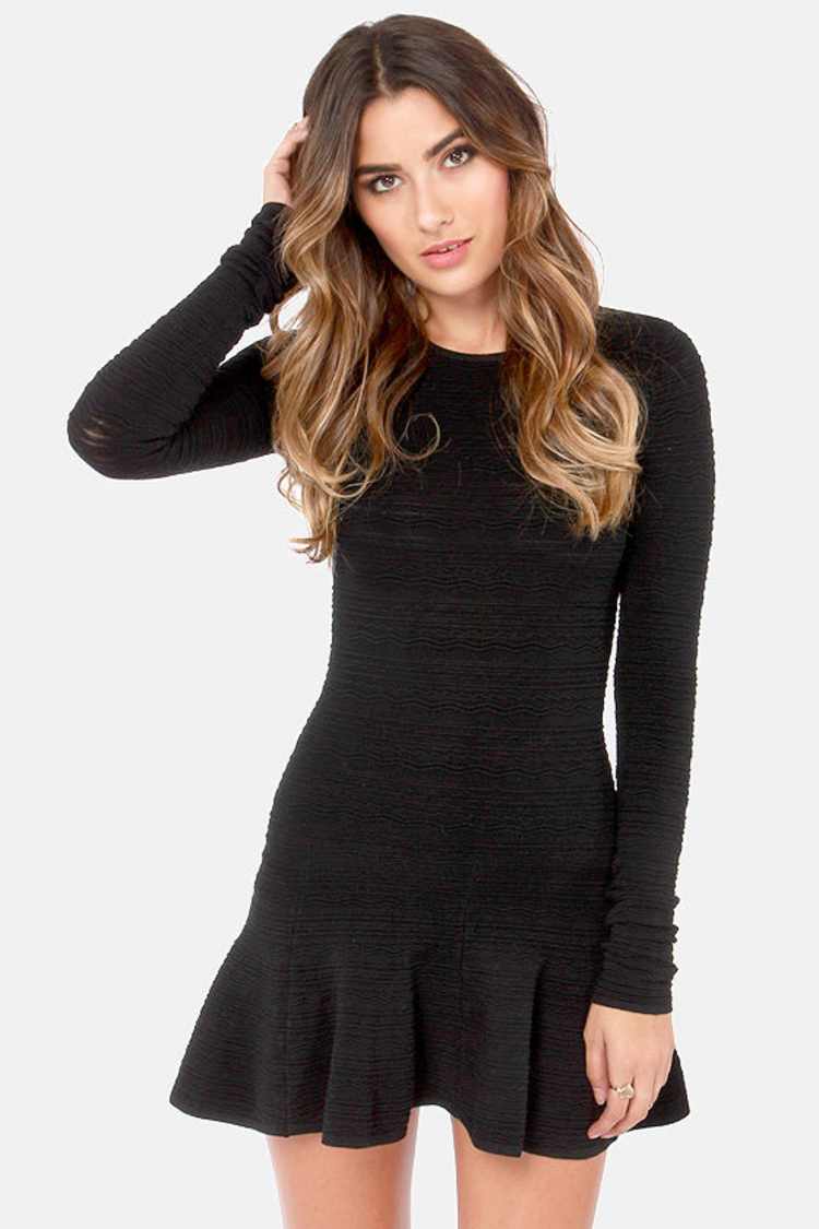 Swinging Sixties Black Mini Dress Swinging Sixties Black Mini Dress