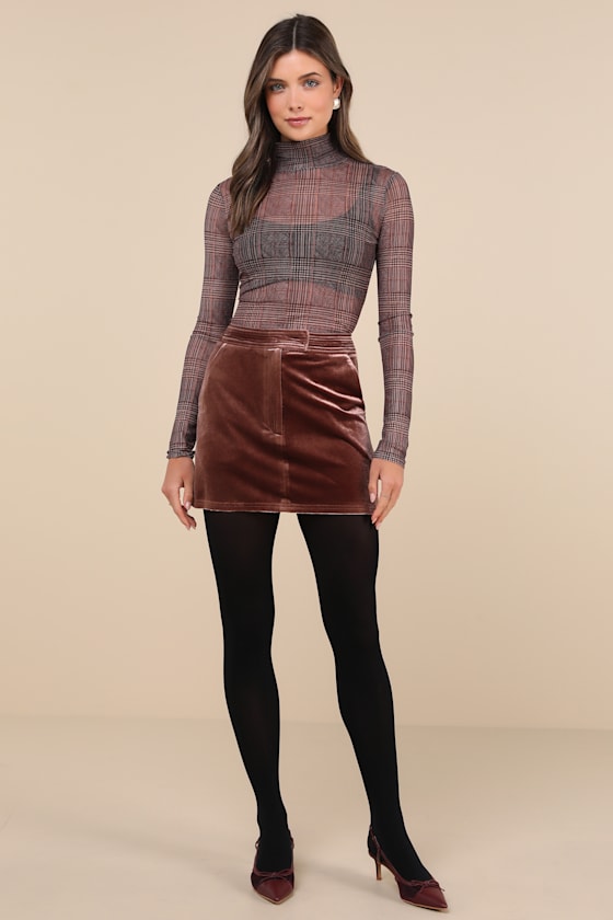 Splendid Mood Mauve Velvet High Rise Mini Skirt 4
