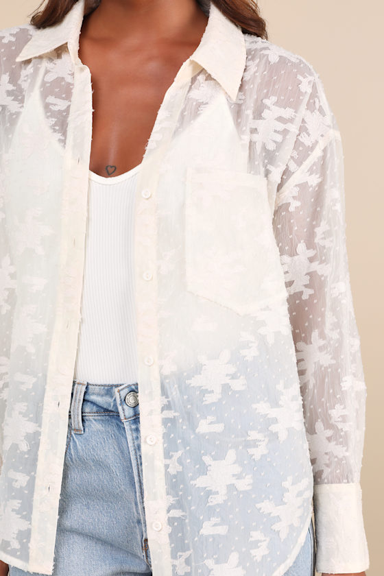 LULUS COMPOSED CONCEPT IVORY BURNOUT CLIP DOT OVERSIZED BUTTON-UP TOP