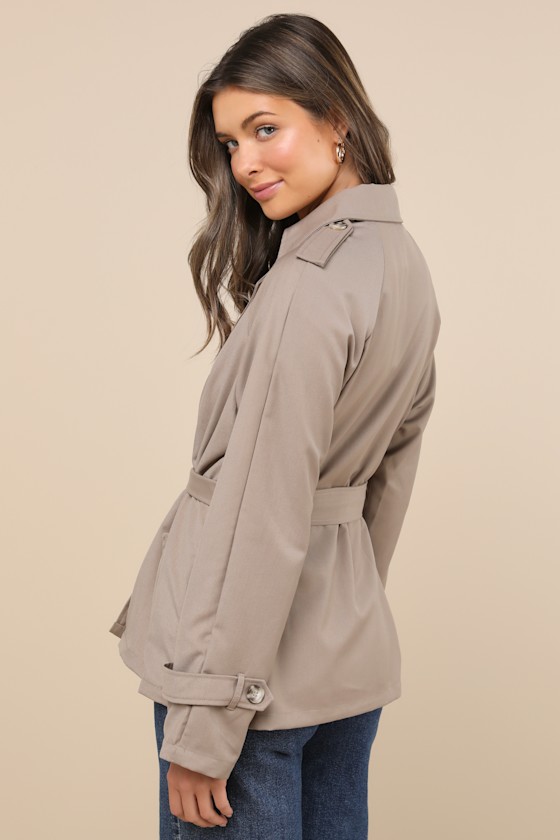 Lioness Cropped Trencherous Coat Mushroom In Beige