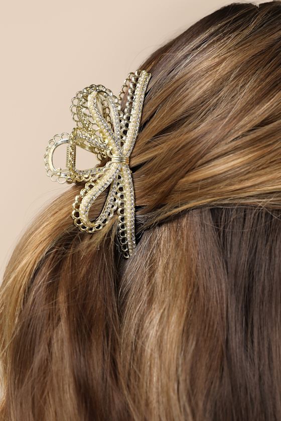 Utterly Charming Gold Rhinestone Pearl Bow Claw Hair Clip 4