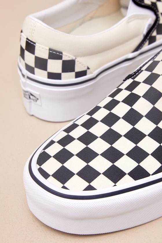 Vans Slip-on Reissue 98 Checkerboard Shoes In Black