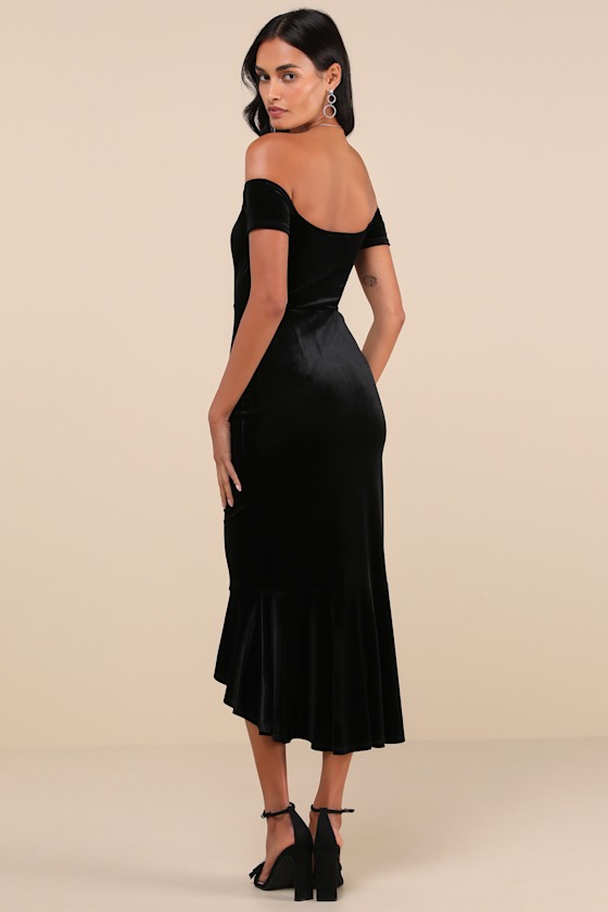 Lulus How Much I Care Black Velvet Off-the-shoulder Midi Dress In Black