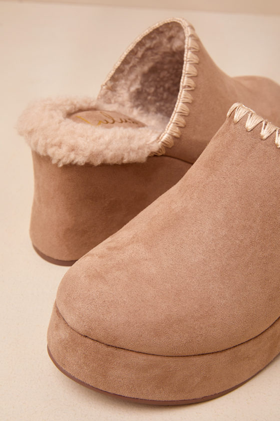 Lulus Remeena Mushroom Suede Platform Clogs In Taupe