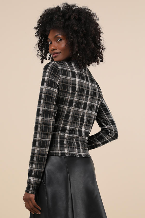 Lulus Iconic Aspect Black And Grey Plaid Cutout Long Sleeve Top In Black And Grey