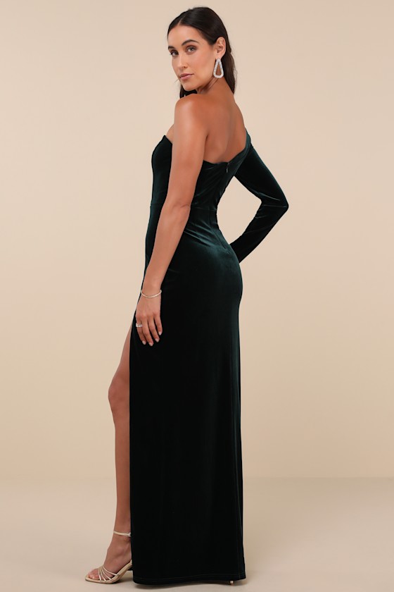 Lulus Mysterious Elegance Emerald Green Velvet One-shoulder Maxi Dress In Emerald Green