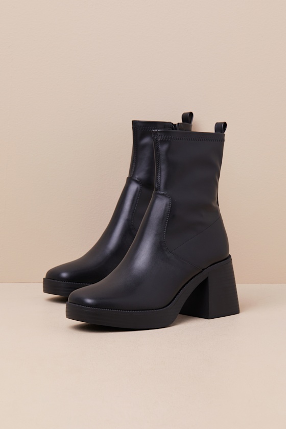Lulus Harrington Black Platform Ankle Boots In Black