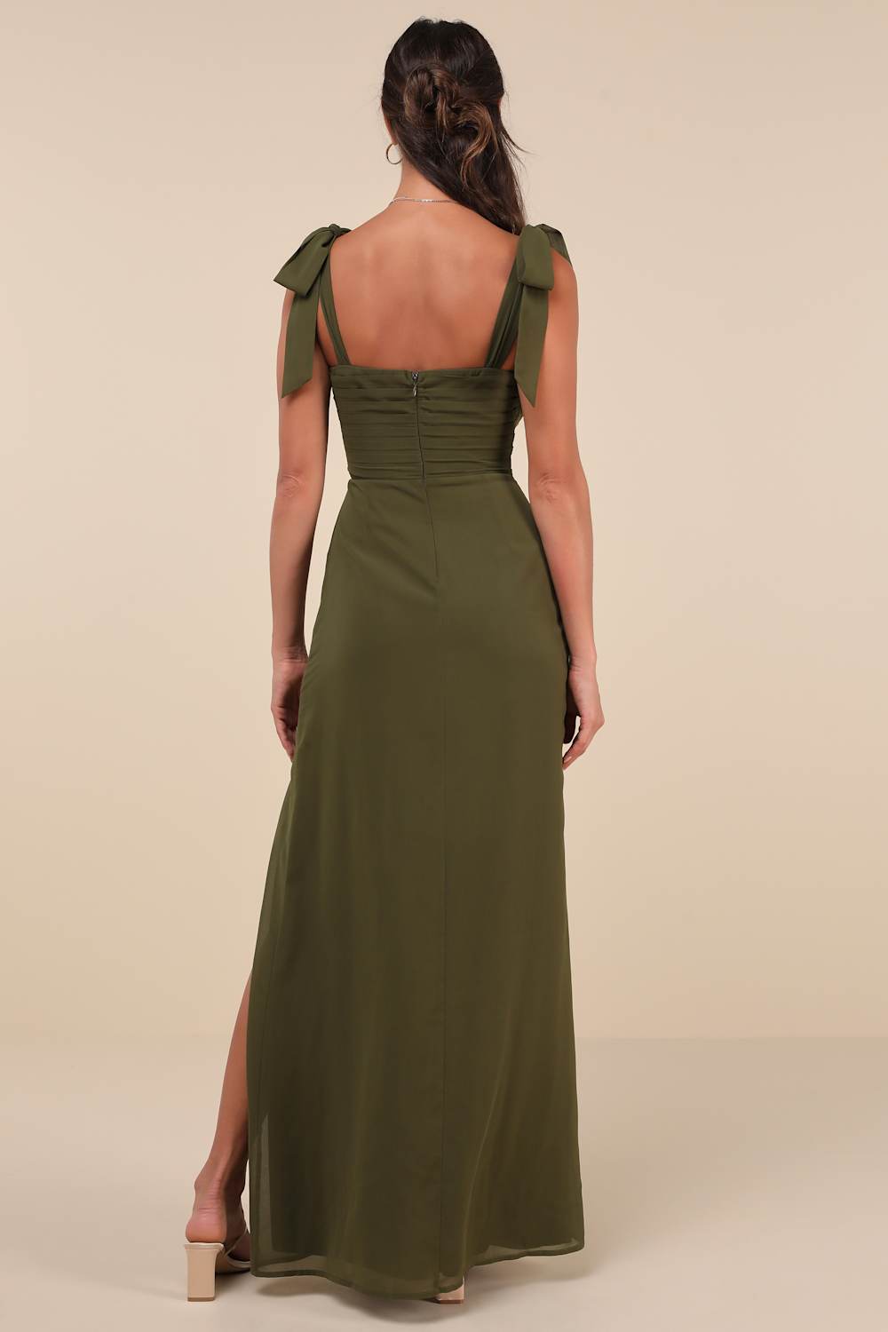 Cute Dresses, Tops, Shoes & Clothing for Women