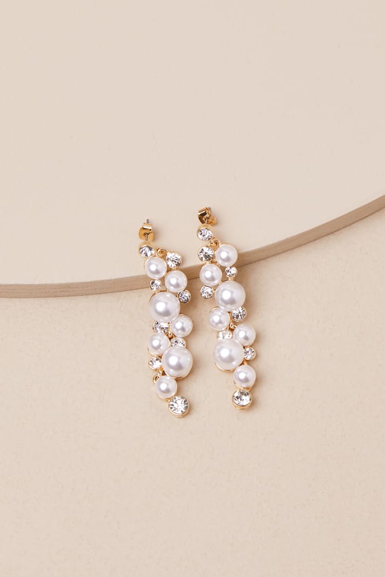 Cute Dresses, Tops, Shoes & Clothing for Women