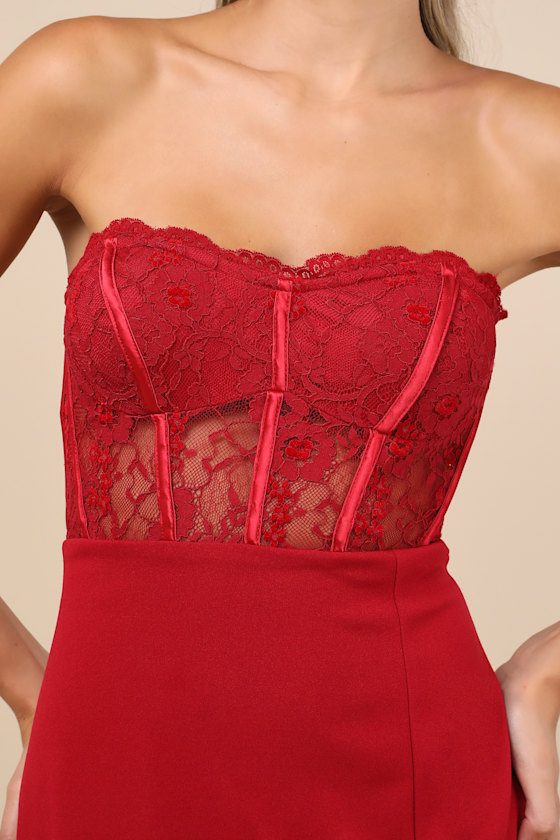 LULUS EXQUISITELY SULTRY WINE RED LACE STRAPLESS BUSTIER MIDI DRESS