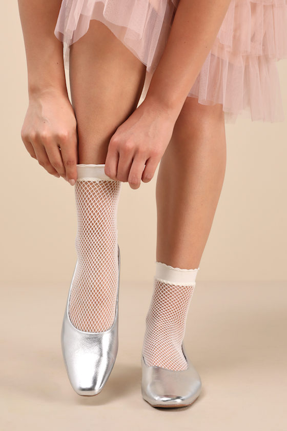 Jordane Silver Metallic Ballet Flats 1