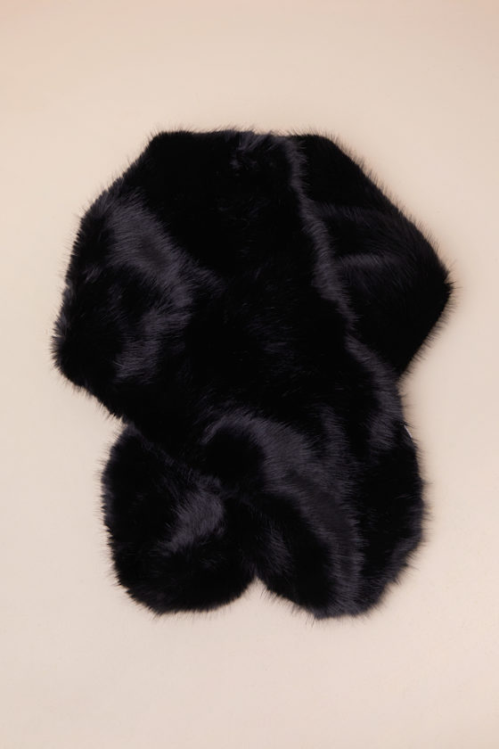 Upscale Approach Black Faux Fur Stole