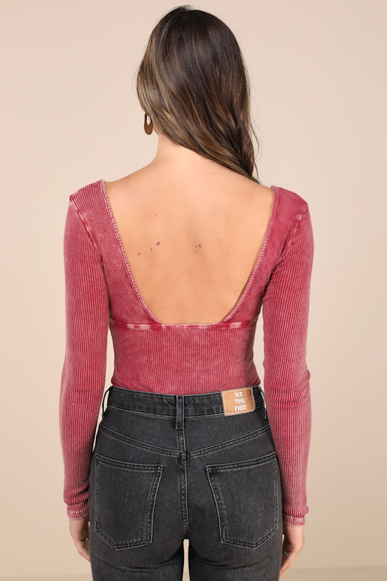 LULUS TRENDSETTING CONFIDENCE WASHED PINK RIBBED LONG SLEEVE BODYSUIT