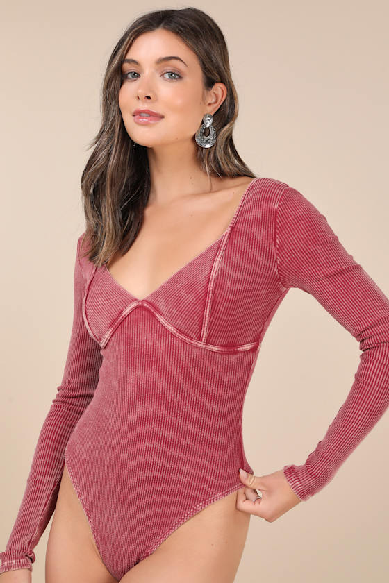 LULUS TRENDSETTING CONFIDENCE WASHED PINK RIBBED LONG SLEEVE BODYSUIT