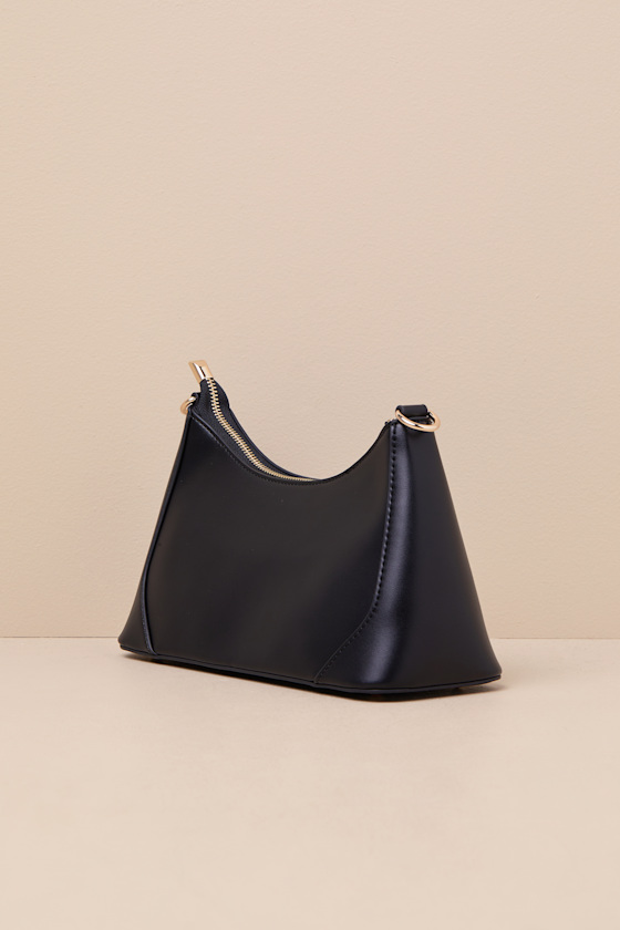 Lulus Charismatic Charm Black Chain Strap Shoulder Bag In Black