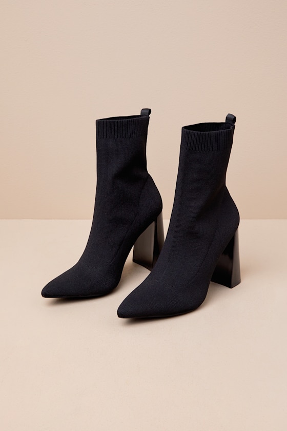 Lulus Feliciaa Black Ribbed Knit Pointed-toe Sock Boots In Black