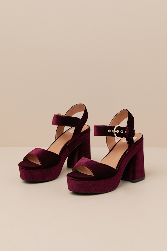 WAYWARD: BURGUNDY VELVET 1