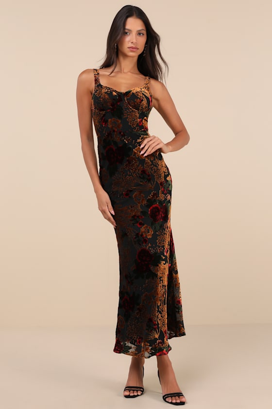 Effortlessly Refined Black Velvet Burnout Maxi Dress 1