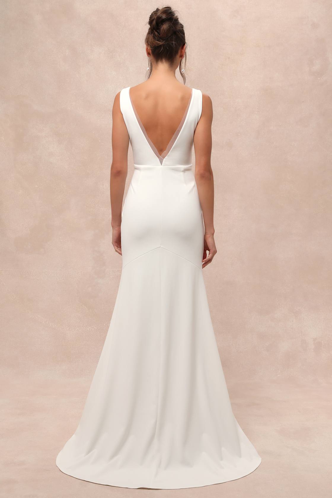 Captivating Promise White Sleeveless Mermaid Maxi Dress
