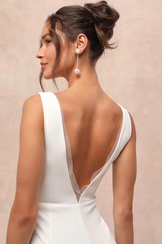 Lulus Captivating Promise White Sleeveless Mermaid Maxi Dress In White