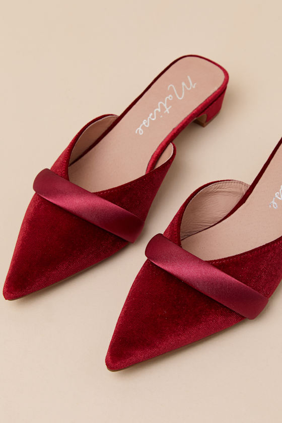 Matisse Kellan Pointed Toe Mule In Red