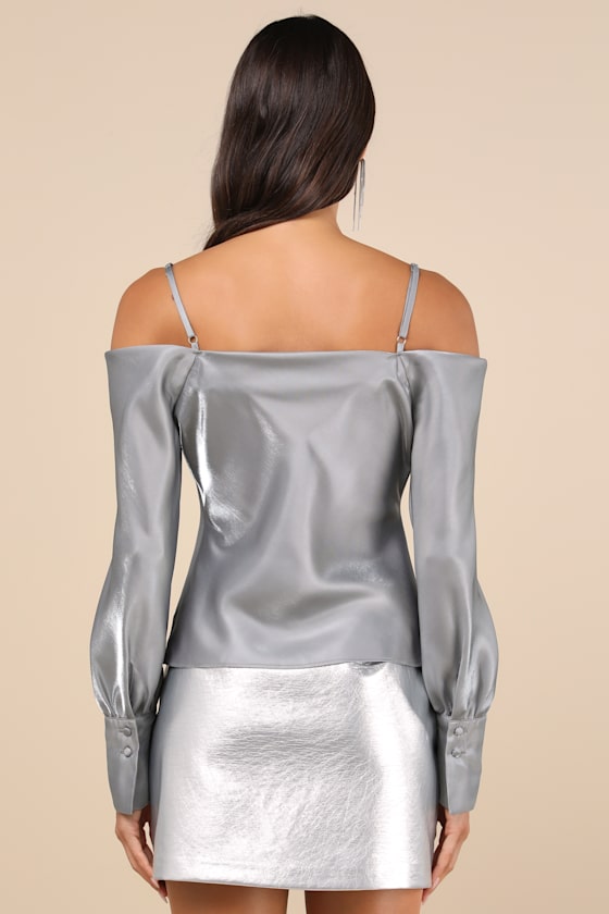 Lulus Notorious Shine Silver Off-the-shoulder Top In Silver