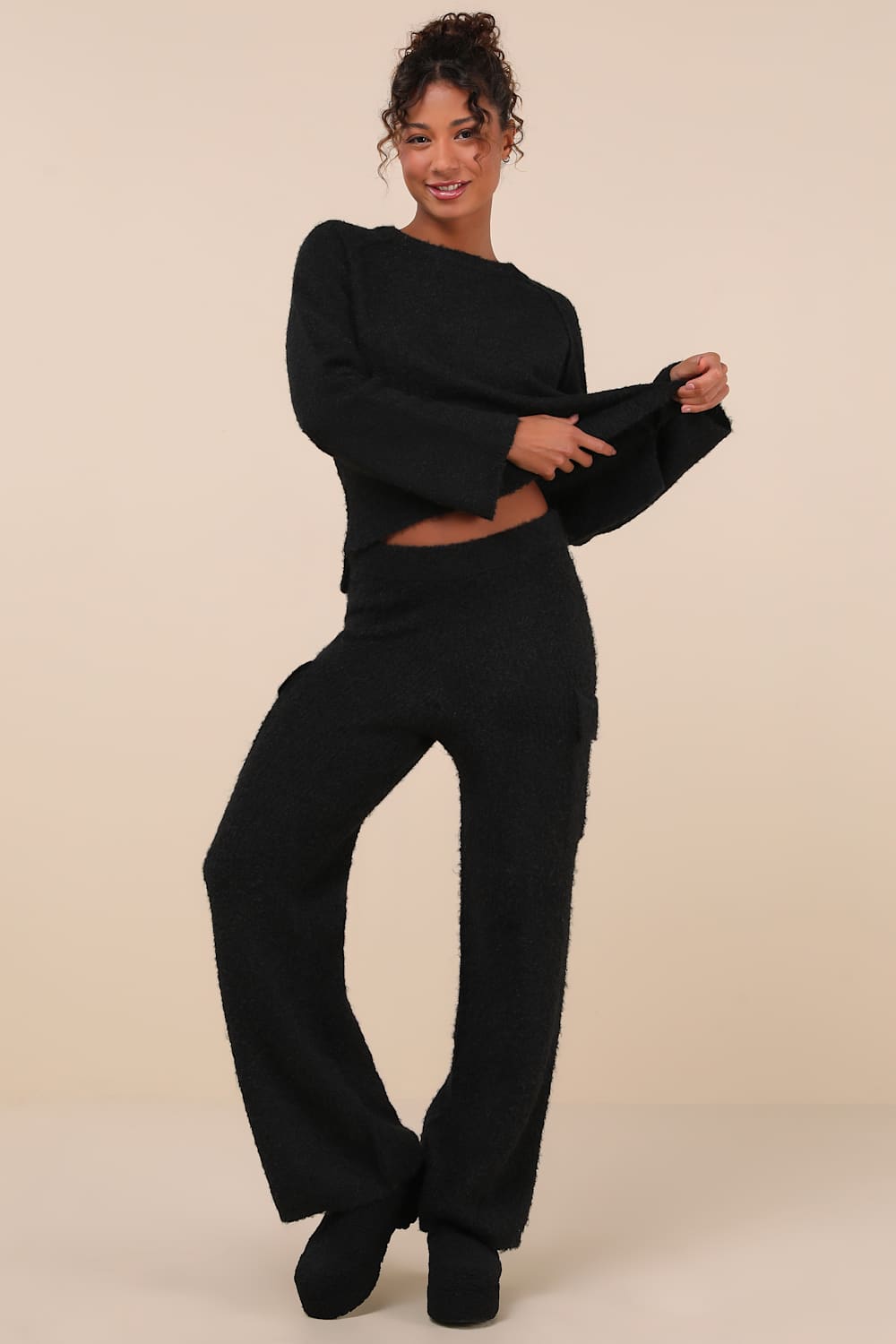 Signature Sunday Black Raglan Sleeve Pullover Sweater
