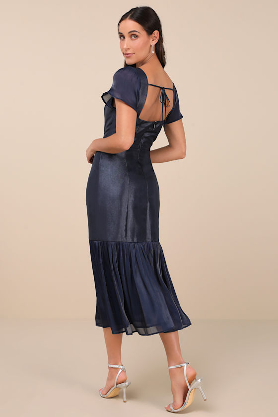 LULUS LUXE FEELINGS NAVY TAFFETA FLUTTER SLEEVE TIERED MIDI DRESS 