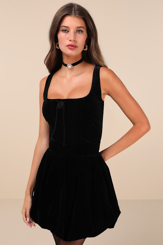 Night Black Velvet Bubble-Hem Mini Skort 1