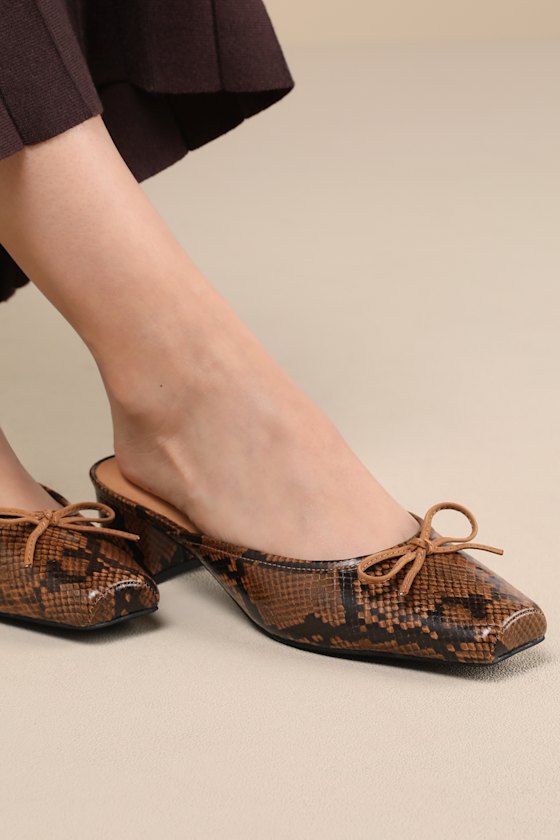 Basilio Brown Snake-Embossed Leather Low Heel Mule Pumps 5