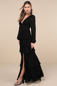 Graceful Finesse Black Pleated Long Sleeve Maxi Dress 2