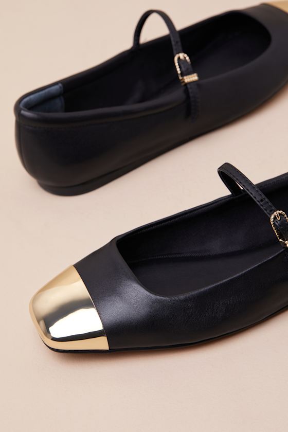 Dolce Vita Reyes Womens Toe Cap Leather Ballet Flats In Black