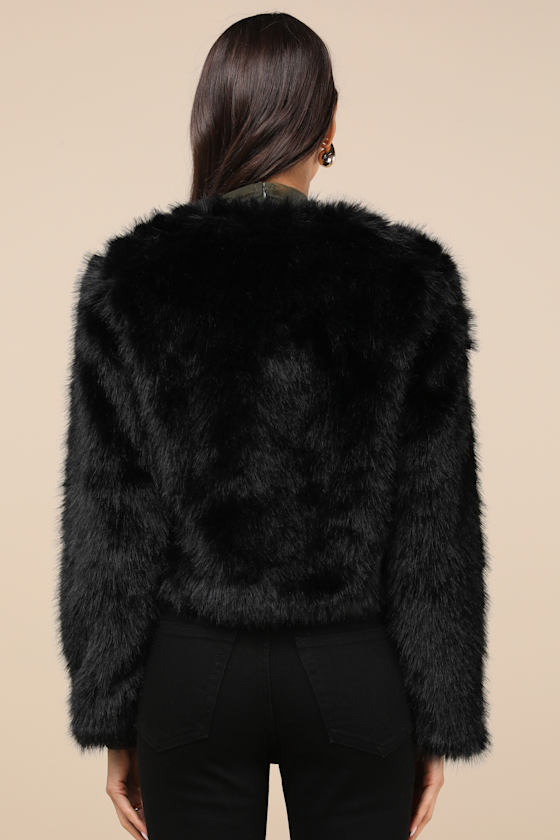 Shaci Leeny Black Faux Fur Jacket In Black