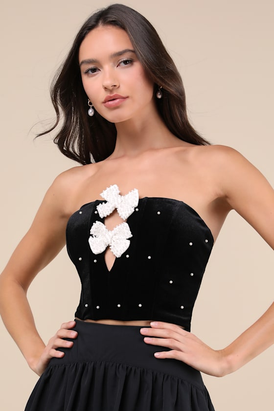 Exceptional Charmer Black Velvet Bow Crop Top 4