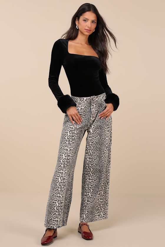 Lulus Toasty Allure Black Velvet Faux Fur Long Sleeve Bodysuit In Black