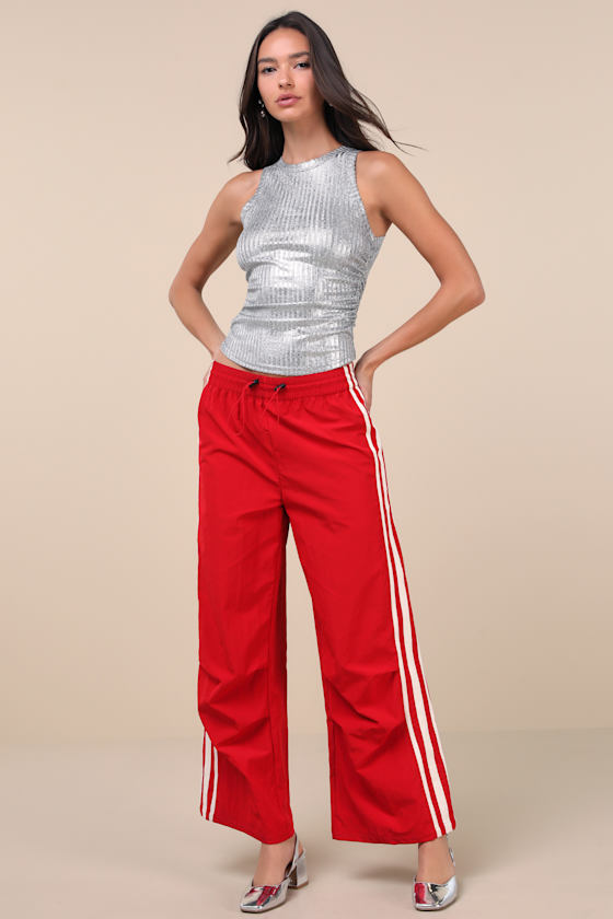 LULUS LIMELIGHT VIBES METALLIC SILVER TANK TOP