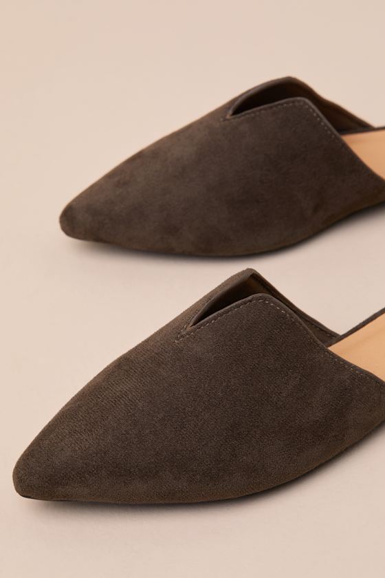 LULUS JAELYN DARK GREY SUEDE POINTED-TOE SLIDES 