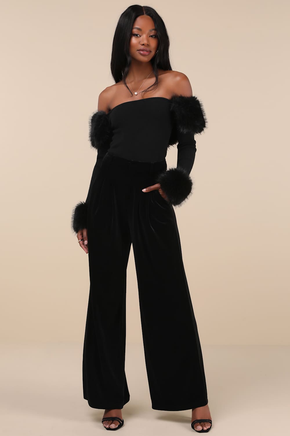 Absolutely Unreal Black Faux Fur Cropped Sweater Top