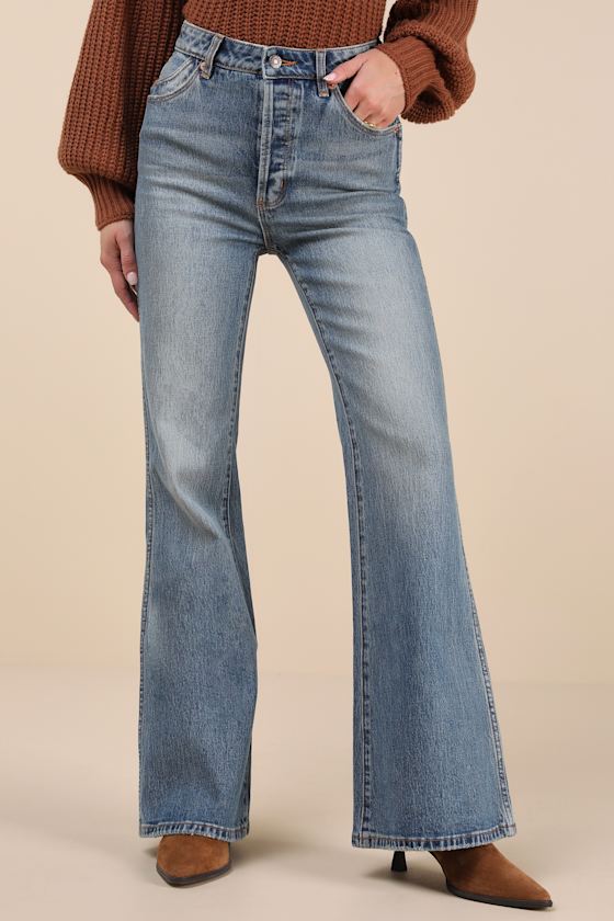 Eastcoast Flare Medium Wash Jeans 4