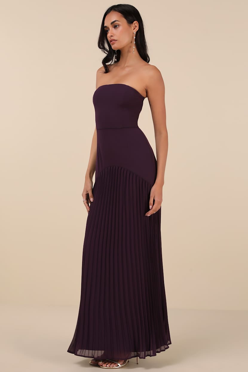 Celebratory Aesthetic Dark Purple Pleated Strapless Maxi Dress