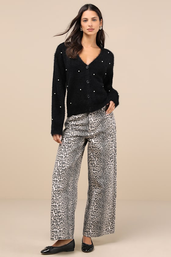 Lulus Chic Comforts Black Eyelash Knit Pearl Cardigan In Black