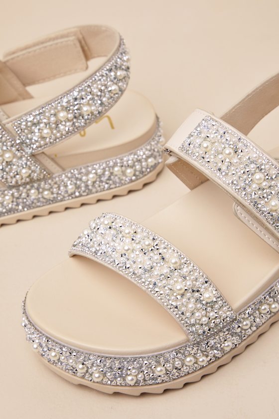 Lulus Toinetta Ivory Rhinestone Pearl Flatform Sandals In Ivory