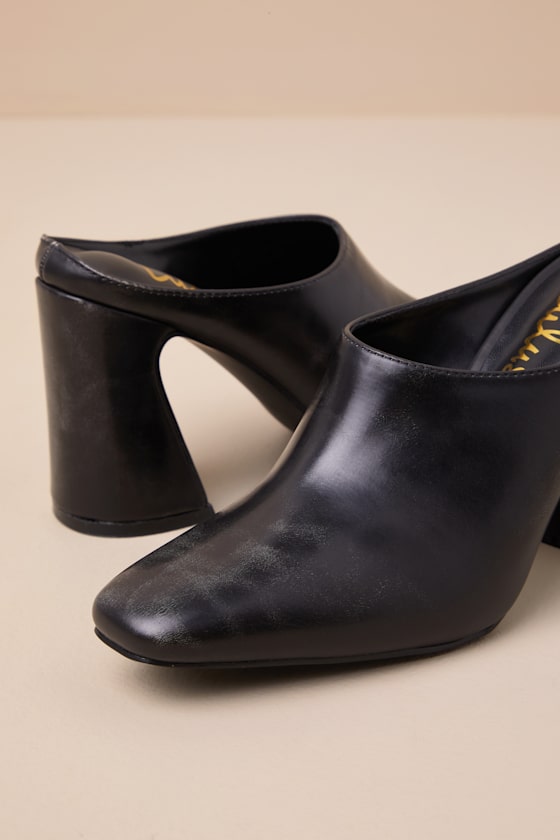Lulus Londynn Black Square-toe Mule Pumps In Black
