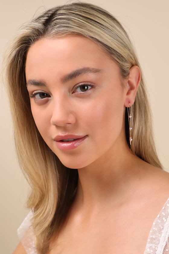 LULUS SIMPLY MEMORABLE GOLD PEARL THREADER EARRINGS