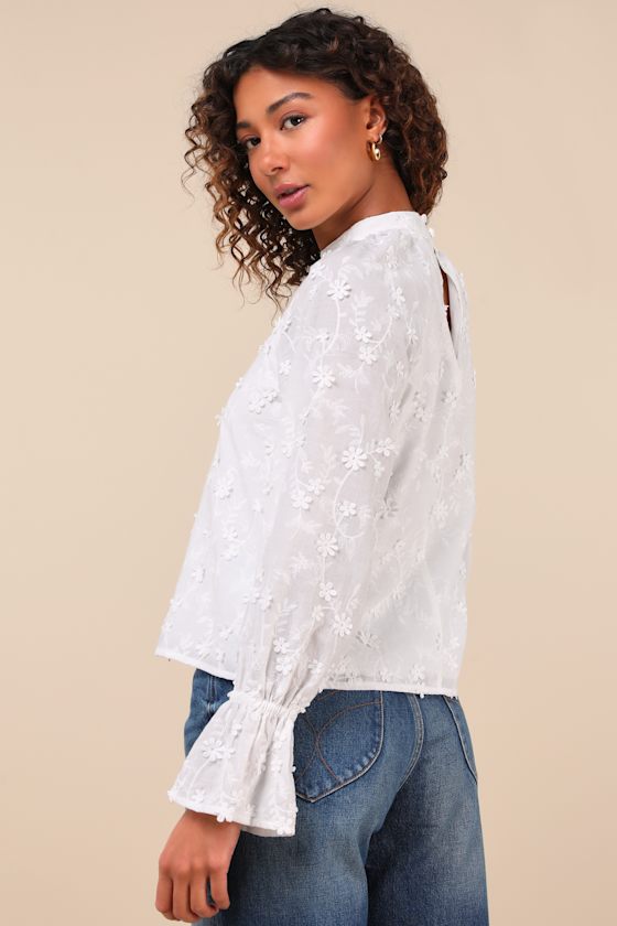 Charismatic Romantic White Embroidered Top