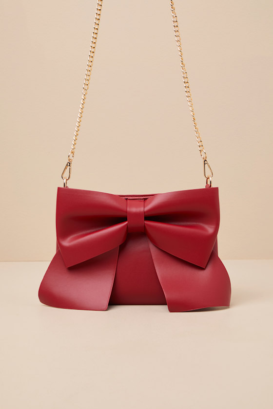 LULUS COMPELLINGLY CHIC RED BOW CROSSBODY BAG