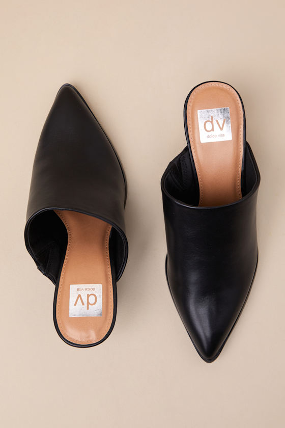 DOLCE VITA LOVEY BLACK LOW HEEL MULE PUMPS