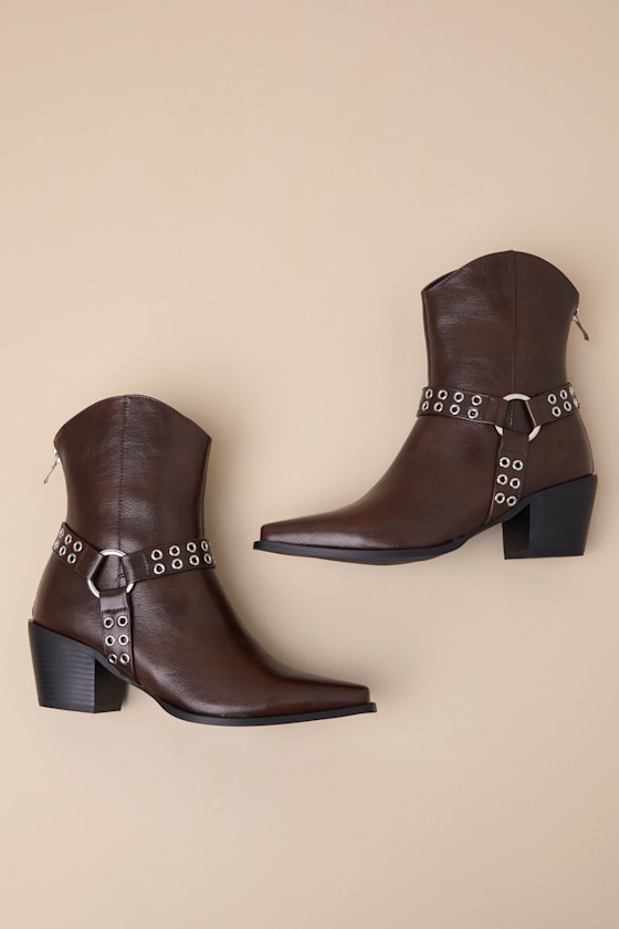 Lulus Hallee Brown Pointed-toe Ankle Booties In Brown